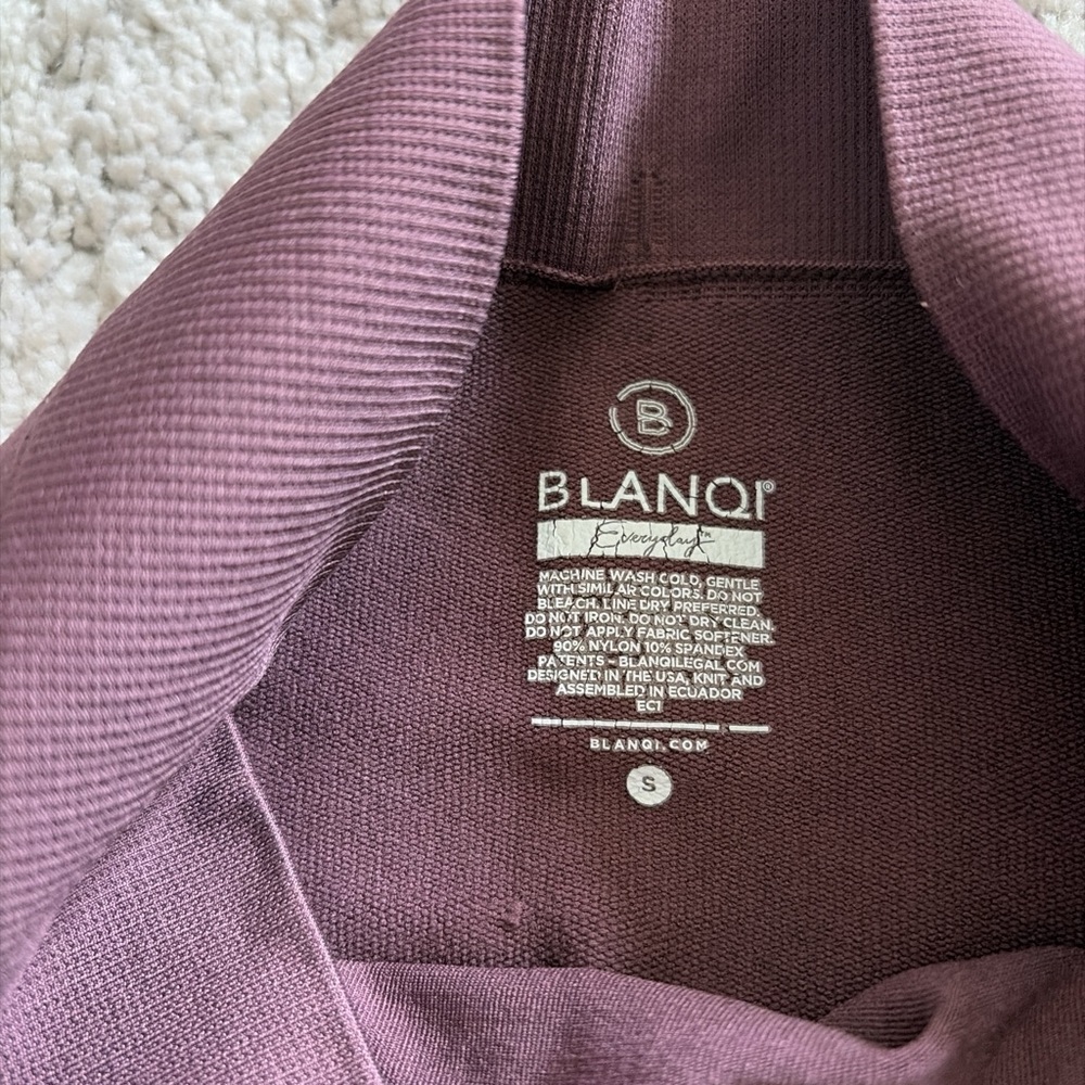 BLANQI Maternity Leggings in Mauve - Picture 2 of 5
